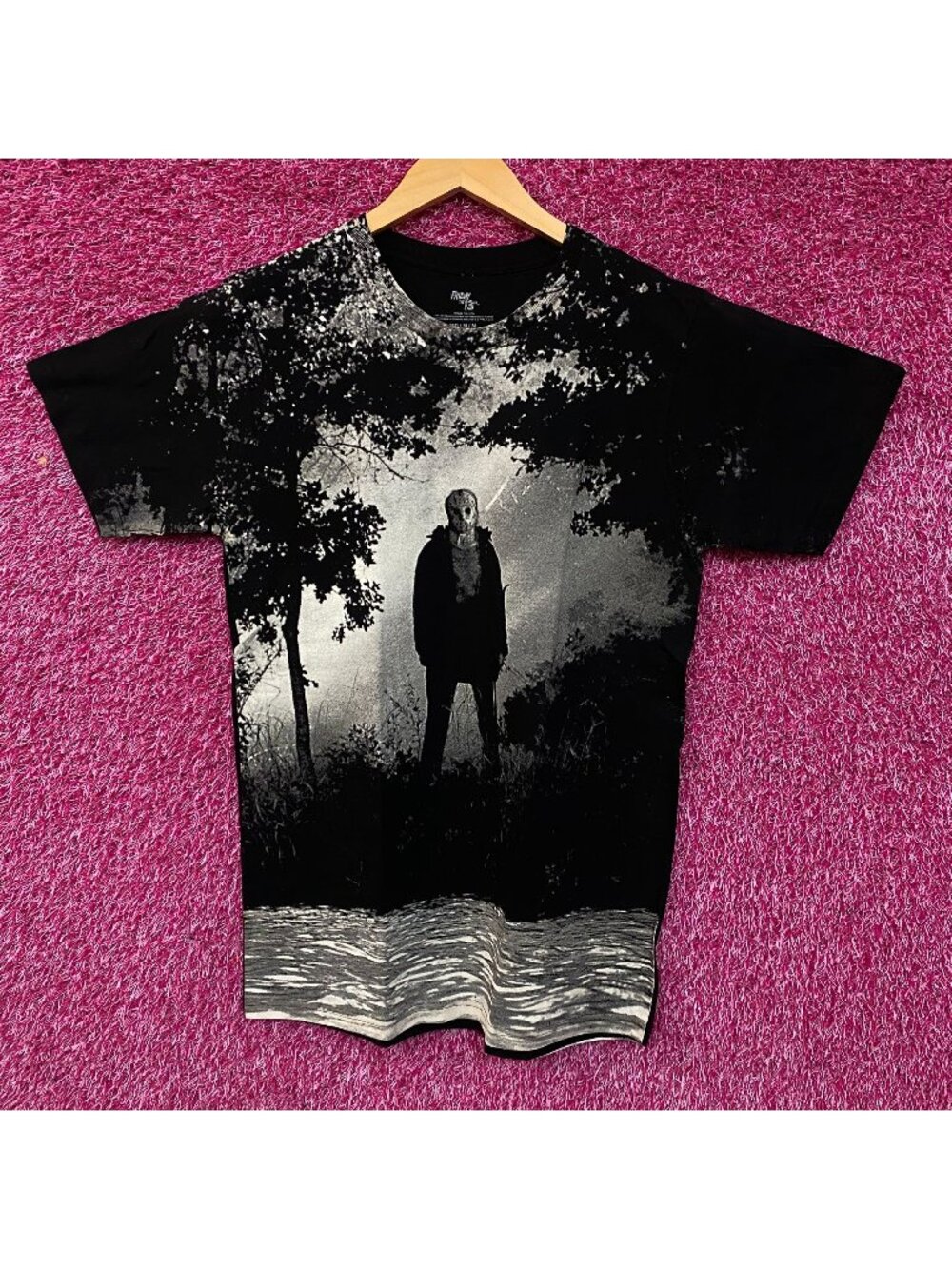 Friday the 13th Jason Forest Graphic T-Shirt Medium